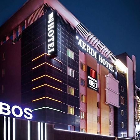 Merdi Hotel Suwon Exteriér fotografie