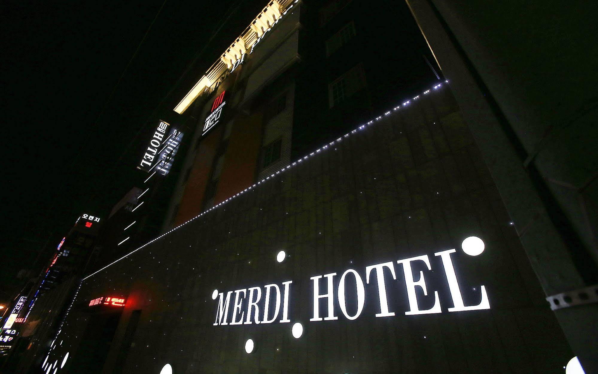 Merdi Hotel Suwon Exteriér fotografie